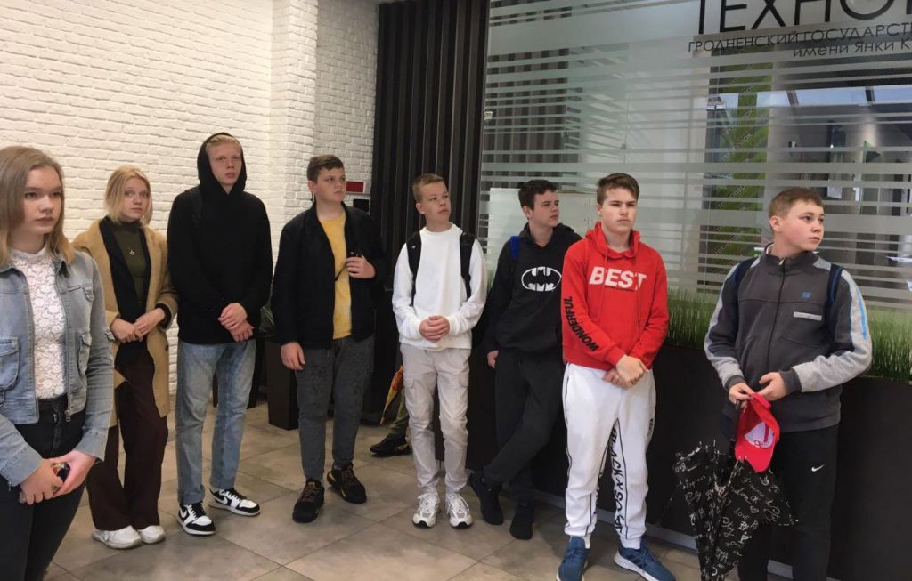 🤖 Команда «ТехноTeam» посетила технопарк ГрГУ им. Янки Купалы