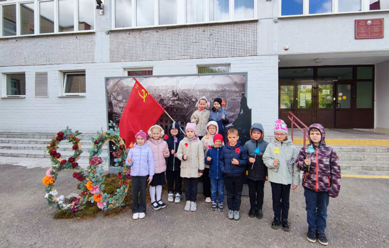 Ребята из СШ №28 имени В.Д.Соколовского г.Гродно готовятся к 80-летию Великой Победы